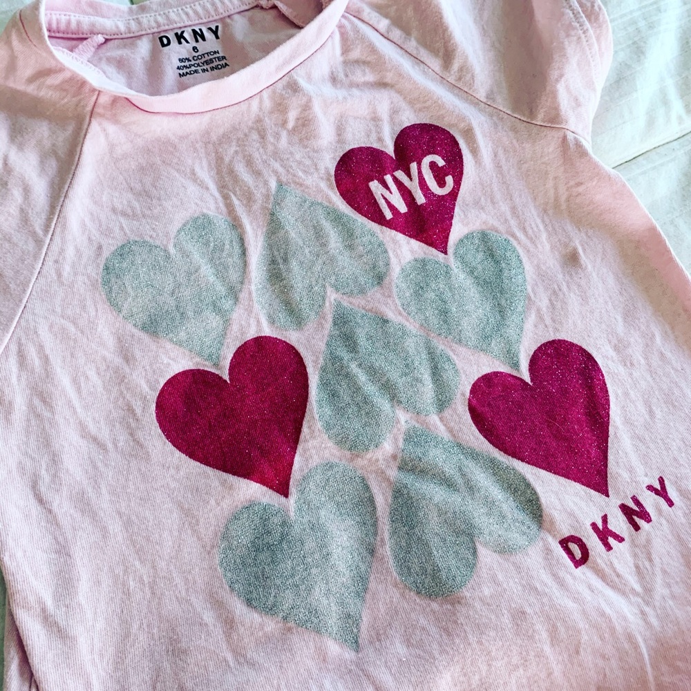 DKNY NYC pink heart 💖 girls tee - Size 6